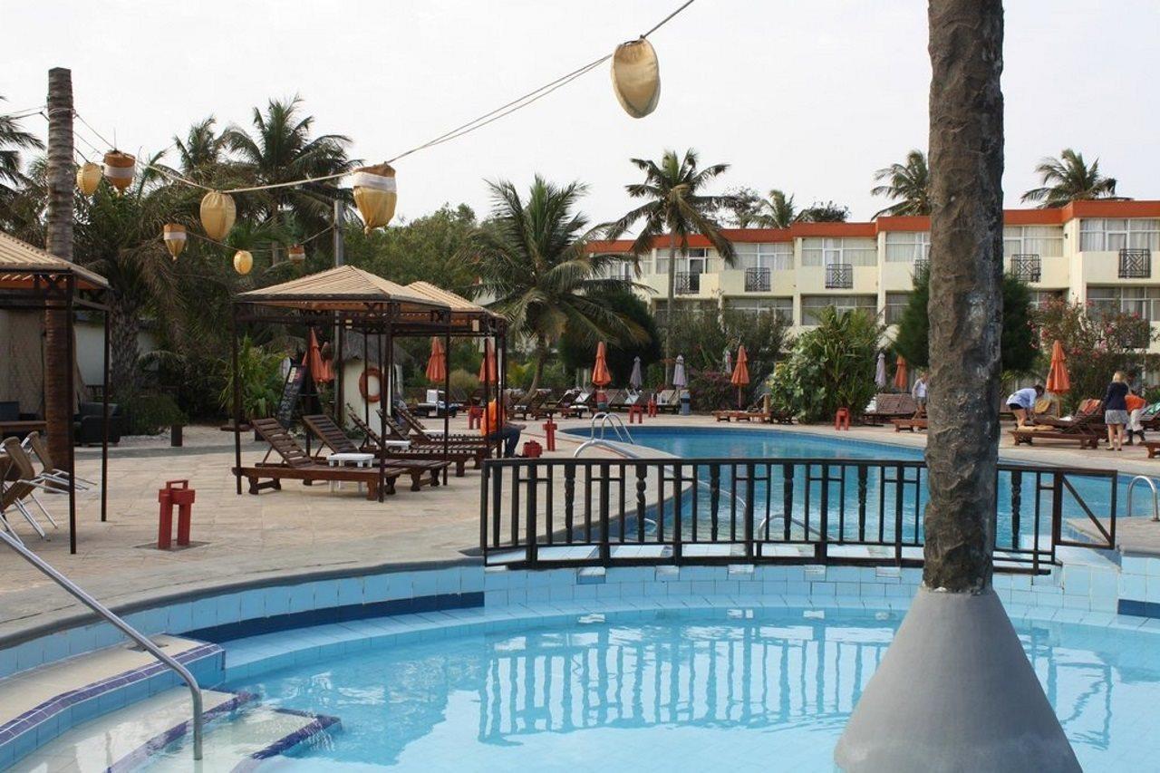 Kombo Beach Serrekunda Exterior photo